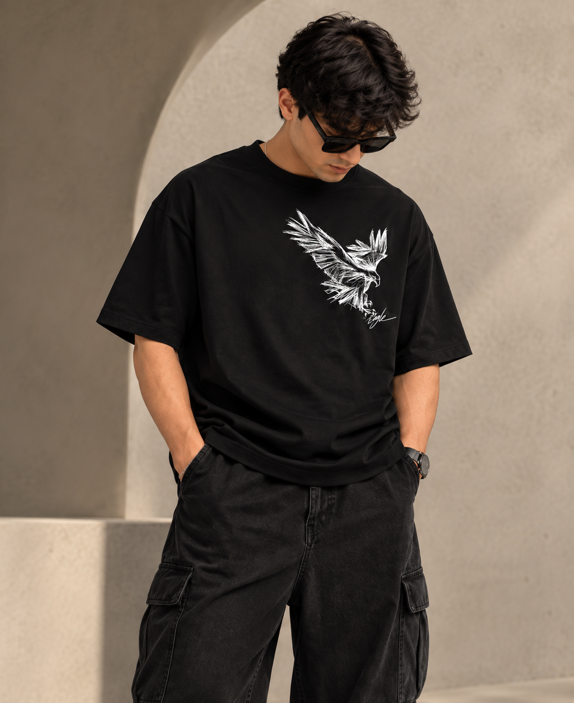 Sketch Eagle Graphic Oversized T-Shirt