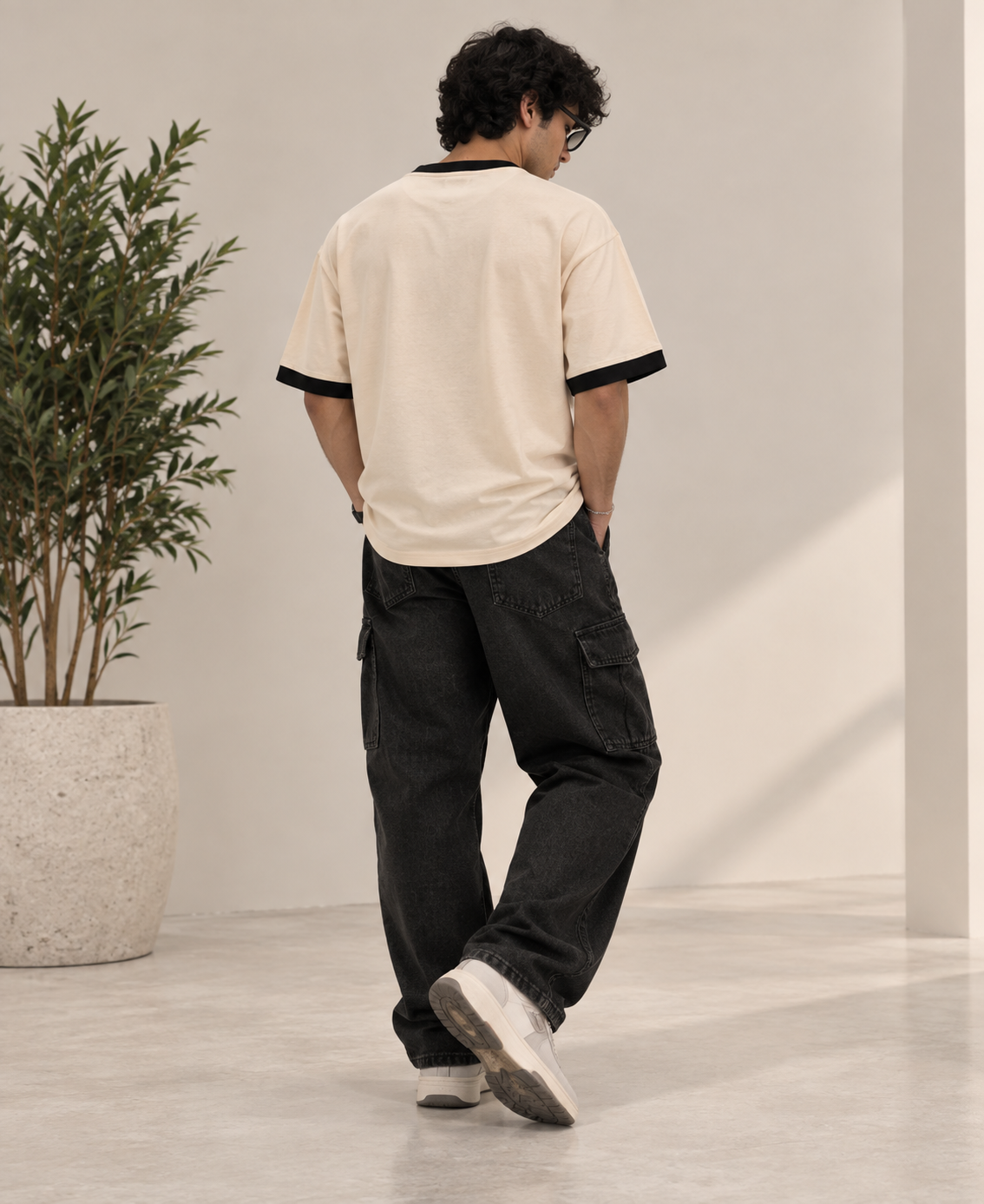 California Script Graphic Oversized T-Shirt